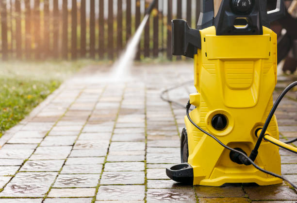 Best Pool Deck Cleaning  in Glendora, CA
